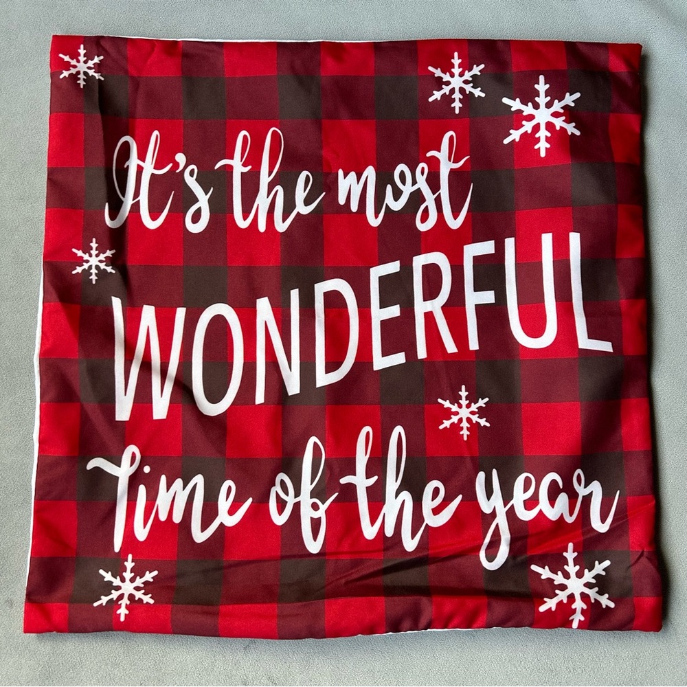 Cushion Cover ~ “It’s the Most Wonderful Time of the Year” ~ Brand New!
